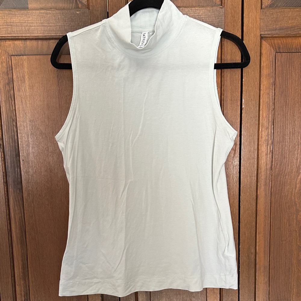 Athleta Sleeveless Mock Neck Tank - White